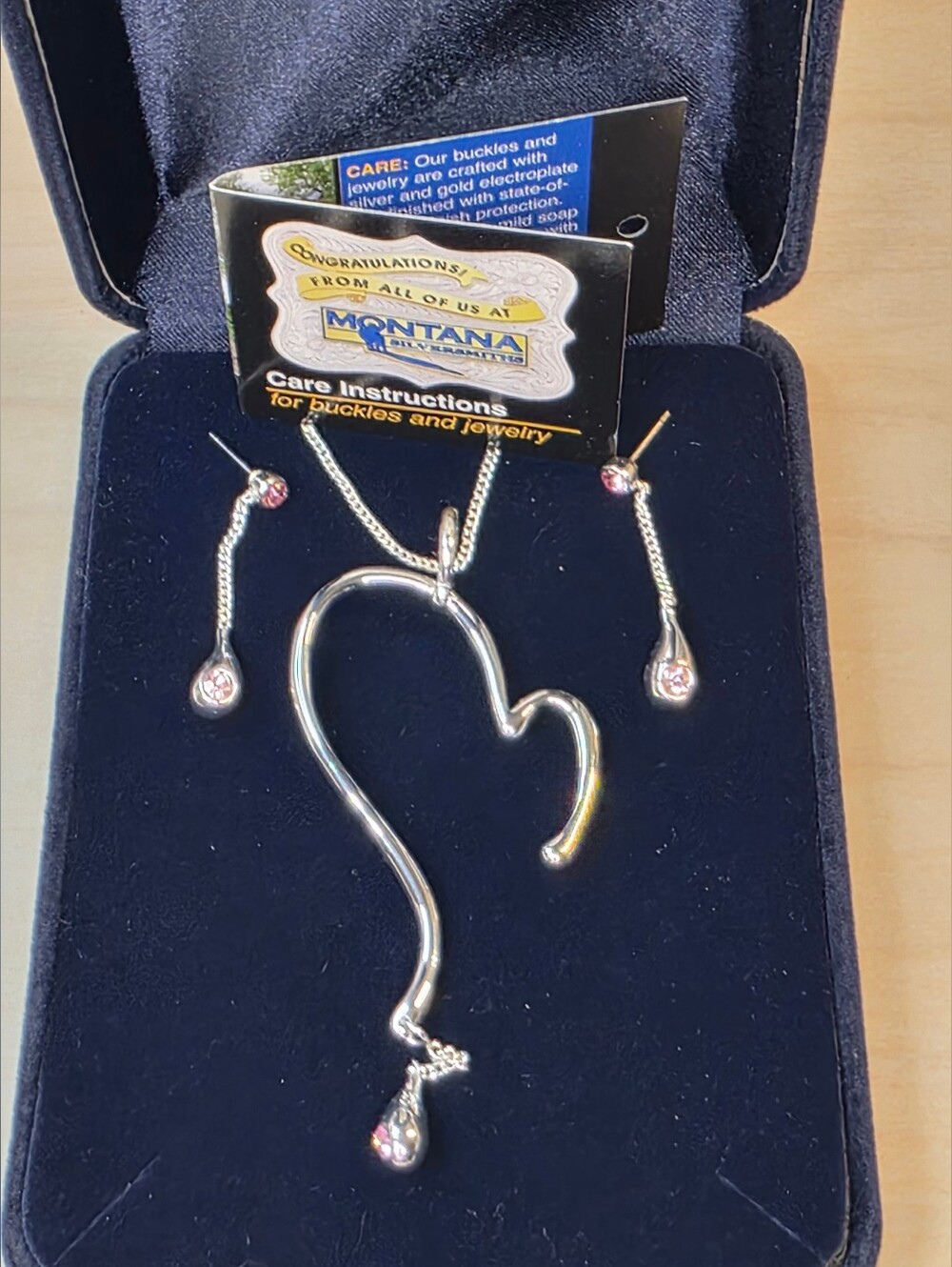Rare Montana Silversmiths Heart Necklace & Drop Earrings Set Pink Crystal Set